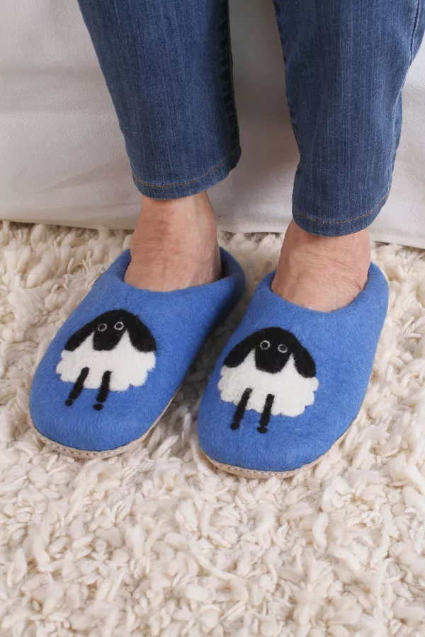 Big Sheep Slippers Women S Hand Felted